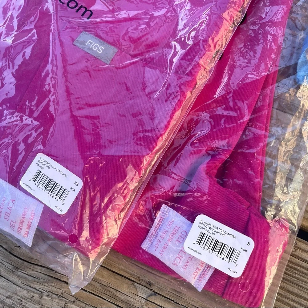 Figs Raspberry Sorbet - Picture 2 of 3